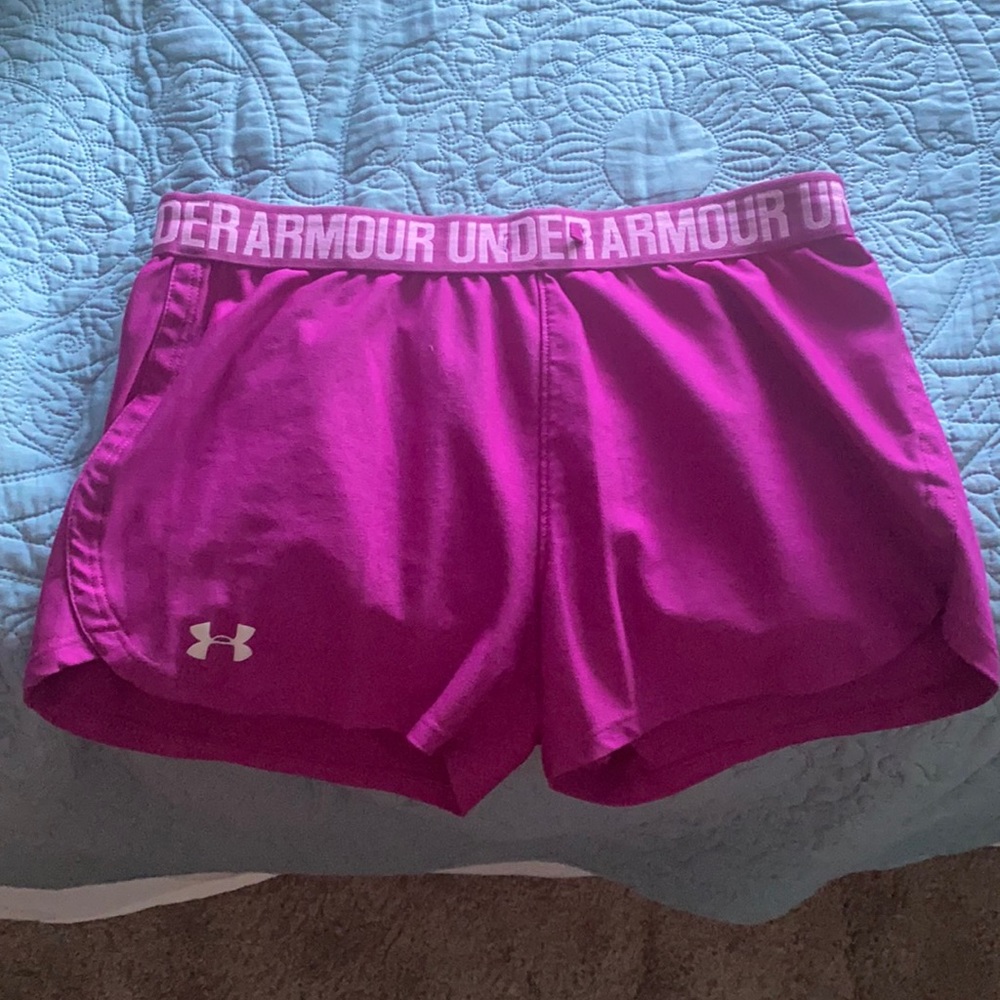 Under Armour Shorts - size small